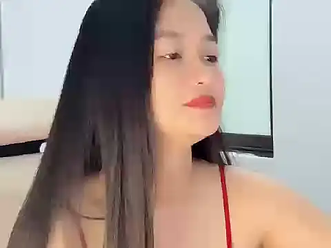 AmyLinee 1 online show from 05.30.26