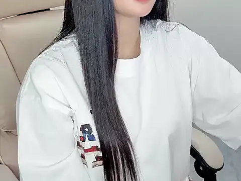 AmyLinee 1 online show from 06.10.26