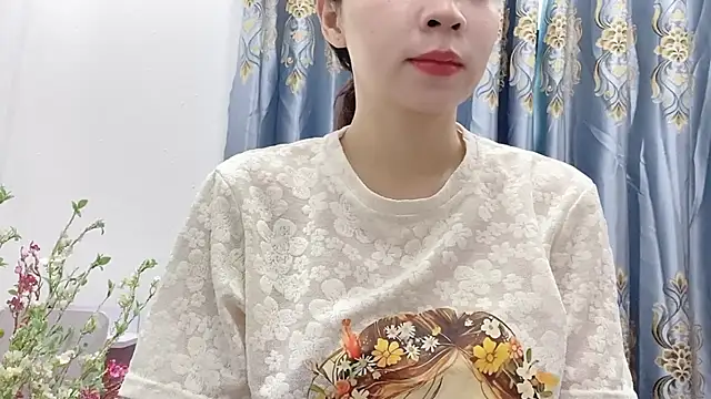 Snapshot of Ryo-Jisoo chatting on 07.08.26 Ryo-Jisoo online show from 07.08.26