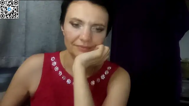HotMamaQueen234 online show from 06.11.26