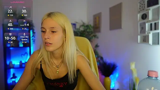 Luna Grace18 online show from 06.18.26
