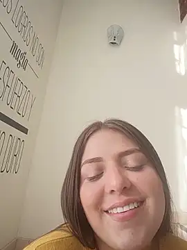 EmiilyStonee online show from 05.13.26