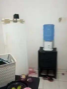 Snapshot of larissa____hot chatting on 03.20.26 larissa hot online show from 03.20.26