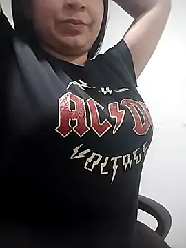 LilasBoobs online show from 04.08.26