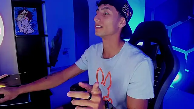 MaxiimoRomano  online show from 08.01.26