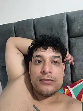 Snapshot of Niccolo_Noir chatting on 03.24.26 Niccolo Noir online show from 03.24.26