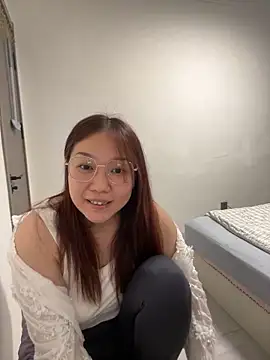 Snapshot of aabdd_2000 chatting on 03.19.26 aabdd 2000 online show from 03.19.26