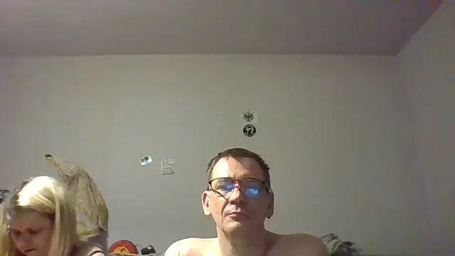 berlin-ryszard online show from 02.05.26