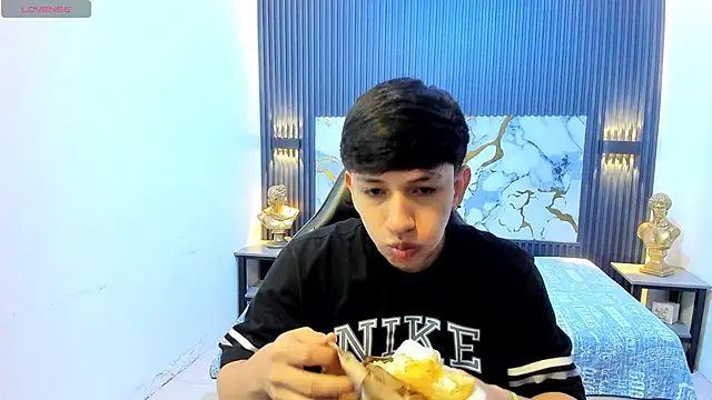 AdrianFranko online show from 05.25.26