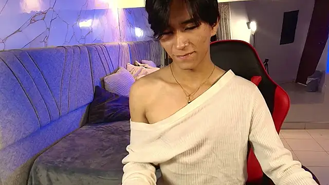 Snapshot of cococumps chatting on 04.25.26 cococumps online show from 04.25.26