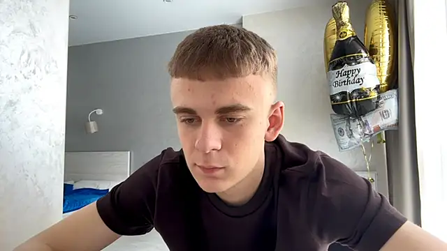 Snapshot of SoloFury chatting on 05.16.26 SoloFury online show from 05.16.26