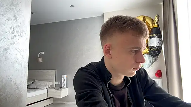 Snapshot of SoloFury chatting on 05.29.26 SoloFury online show from 05.29.26