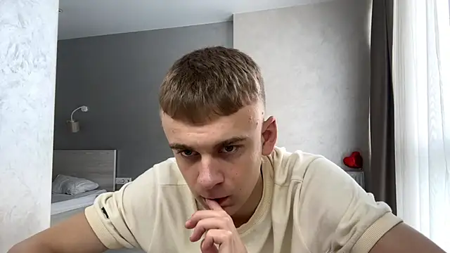 Snapshot of SoloFury chatting on 07.14.26 SoloFury online show from 07.14.26