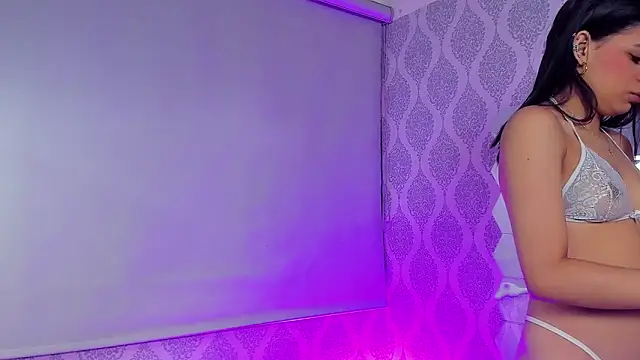 Twink Sensationxx online show from 03.18.26