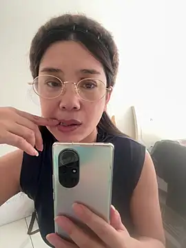 caomeibobo online show from 03.25.26