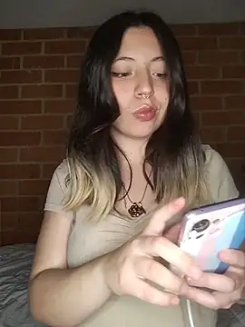 Snapshot of Petite_CherryX chatting on 05.04.26 Petite CherryX online show from 05.04.26