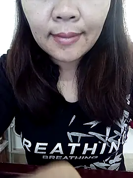 Snapshot of Mii_MiiI chatting on 03.19.26 Mii MiiI online show from 03.19.26