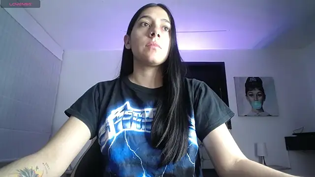Melannyy V online show from 05.26.26