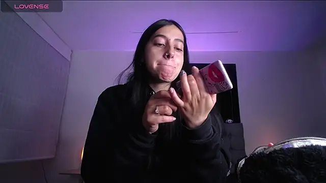 Melannyy V online show from 07.28.26