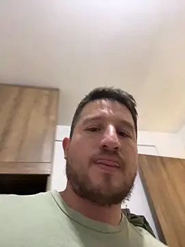 Snapshot of leonel37- chatting on 03.21.26 leonel37- online show from 03.21.26