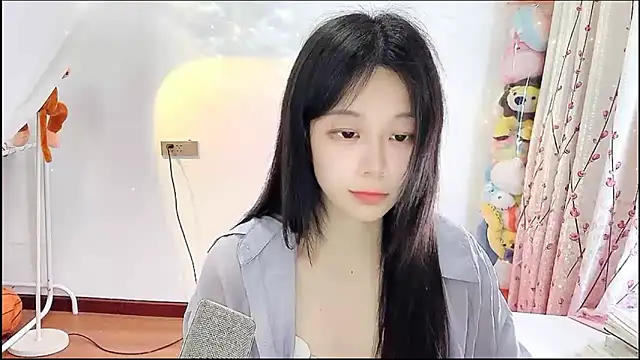 QQ-7890 online show from 04.20.26