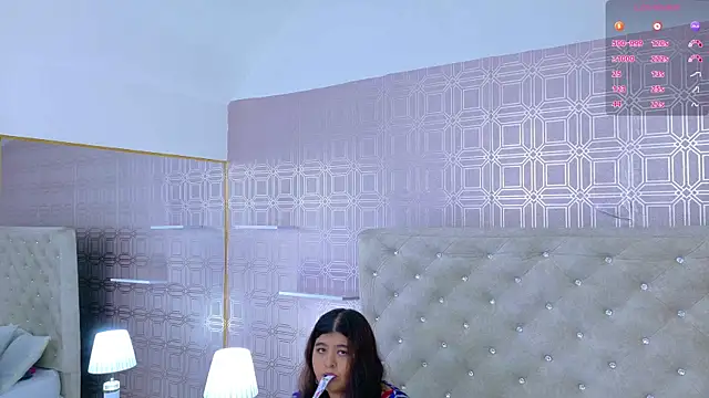 Dahlia Lee online show from 05.06.26