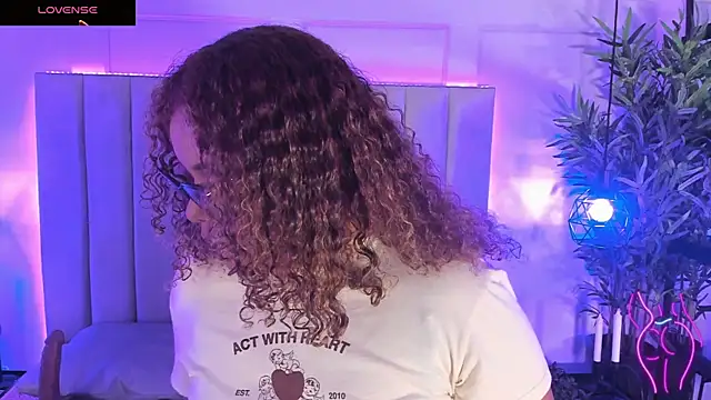 DakotaHarrison online show from 05.08.26