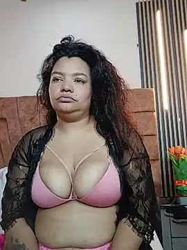 Lara Seduce online show from 05.26.26