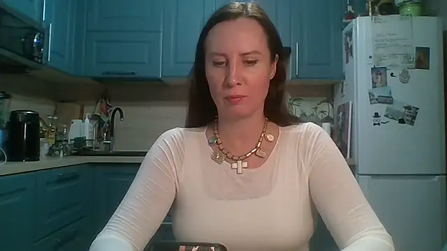 Snapshot of honey_voice chatting on 03.21.26 honey voice online show from 03.21.26