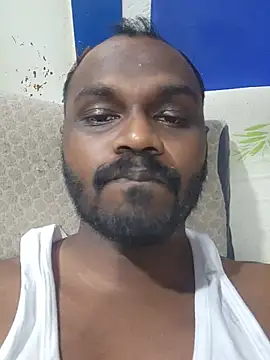 Snapshot of singletamilguy chatting on 07.05.26 singletamilguy online show from 07.05.26