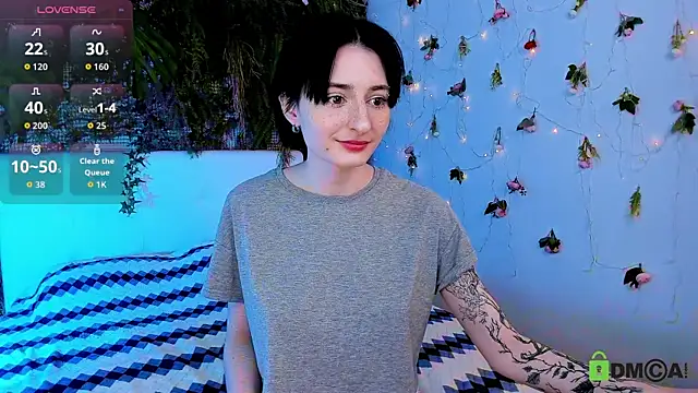 Kira  Cutie online show from 05.30.26