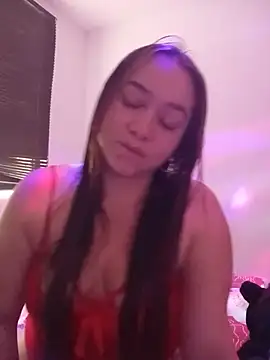 Snapshot of SabrinaVantress chatting on 07.07.26 SabrinaVantress online show from 07.07.26