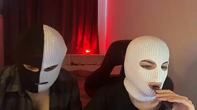 Snapshot of Fierybllow chatting on 03.20.26 Fierybllow online show from 03.20.26