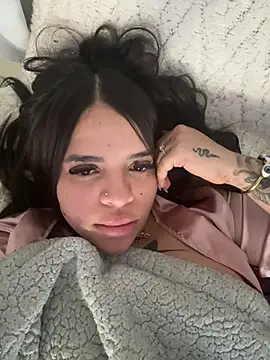 lili21906 online show from 03.18.26