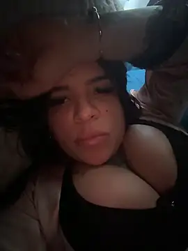 lili21906 online show from 03.20.26