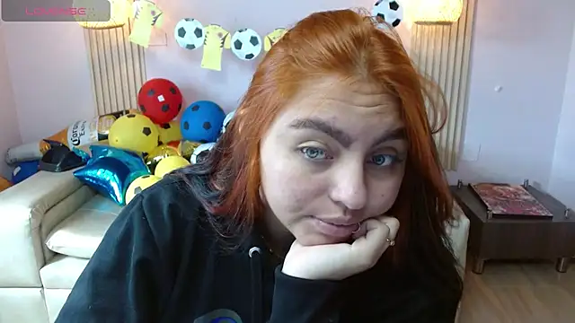 Snapshot of Miley_Clarck chatting on 07.13.26 Miley Clarck online show from 07.13.26