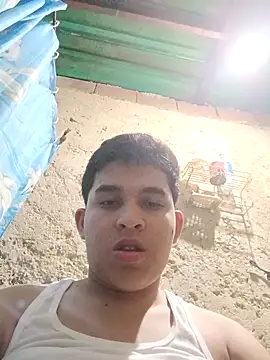 alee28728 online show from 04.21.26