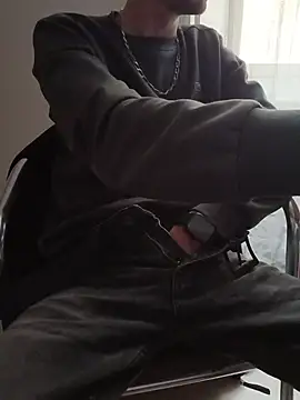 Skinboy06 online show from 04.22.26
