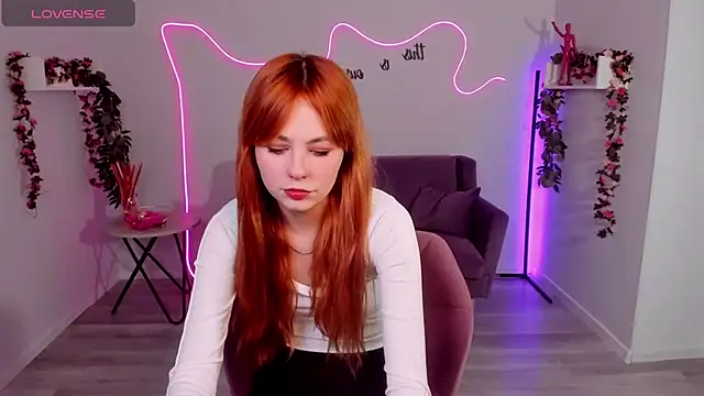 Snapshot of MiaSensitive chatting on 04.01.26 MiaSensitive online show from 04.01.26