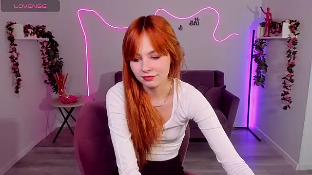 Snapshot of MiaSensitive chatting on 04.01.26 MiaSensitive online show from 04.01.26