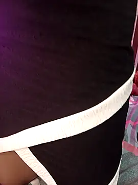 Snapshot of 9t_Swag chatting on 03.27.26 9t Swag online show from 03.27.26