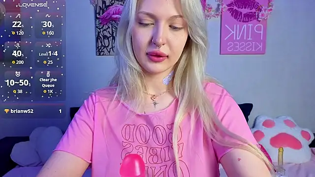 BlondieSummer online show from 07.04.26
