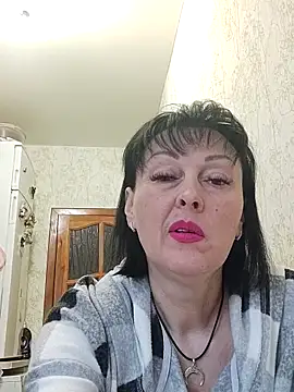 HelgaDennis online show from 04.13.26