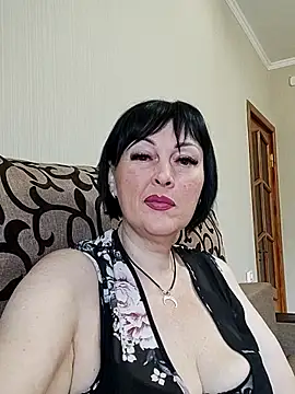 HelgaDennis online show from 07.10.26