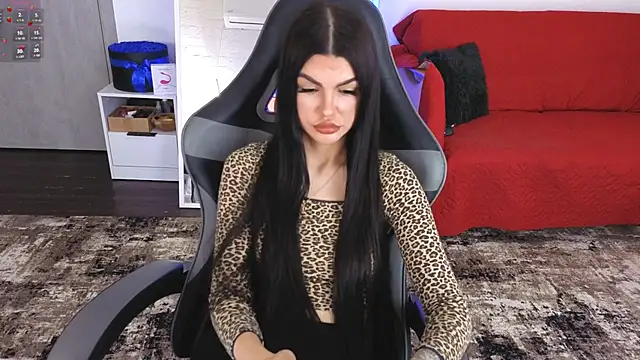 Snapshot of AnacondaOnn chatting on 05.29.26 AnacondaOnn online show from 05.29.26
