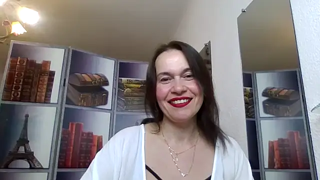 Selena Moo online show from 04.28.26