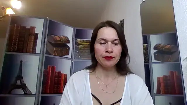 Selena Moo online show from 04.29.26