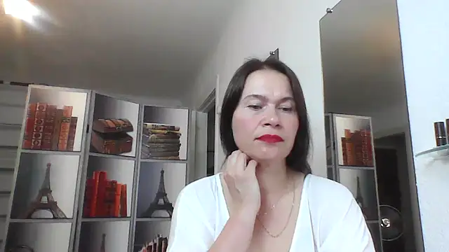 Selena Moo online show from 06.07.26