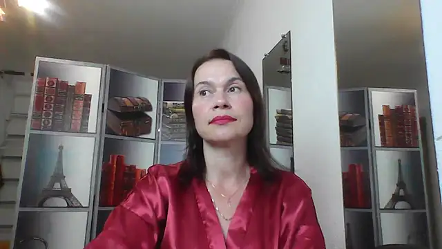 Snapshot of Selena_Moo chatting on 06.21.26 Selena Moo online show from 06.21.26