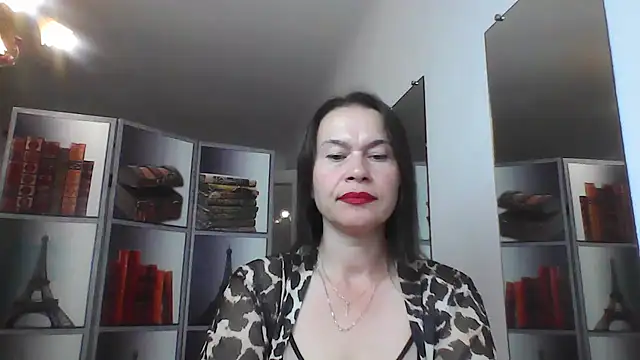 Snapshot of Selena_Moo chatting on 07.22.26 Selena Moo online show from 07.22.26